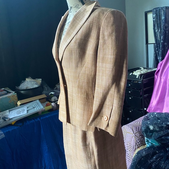 Giorgio Armani genuine in perfect condition made in Italy and Italian sizing 42 - Picture 3 of 5